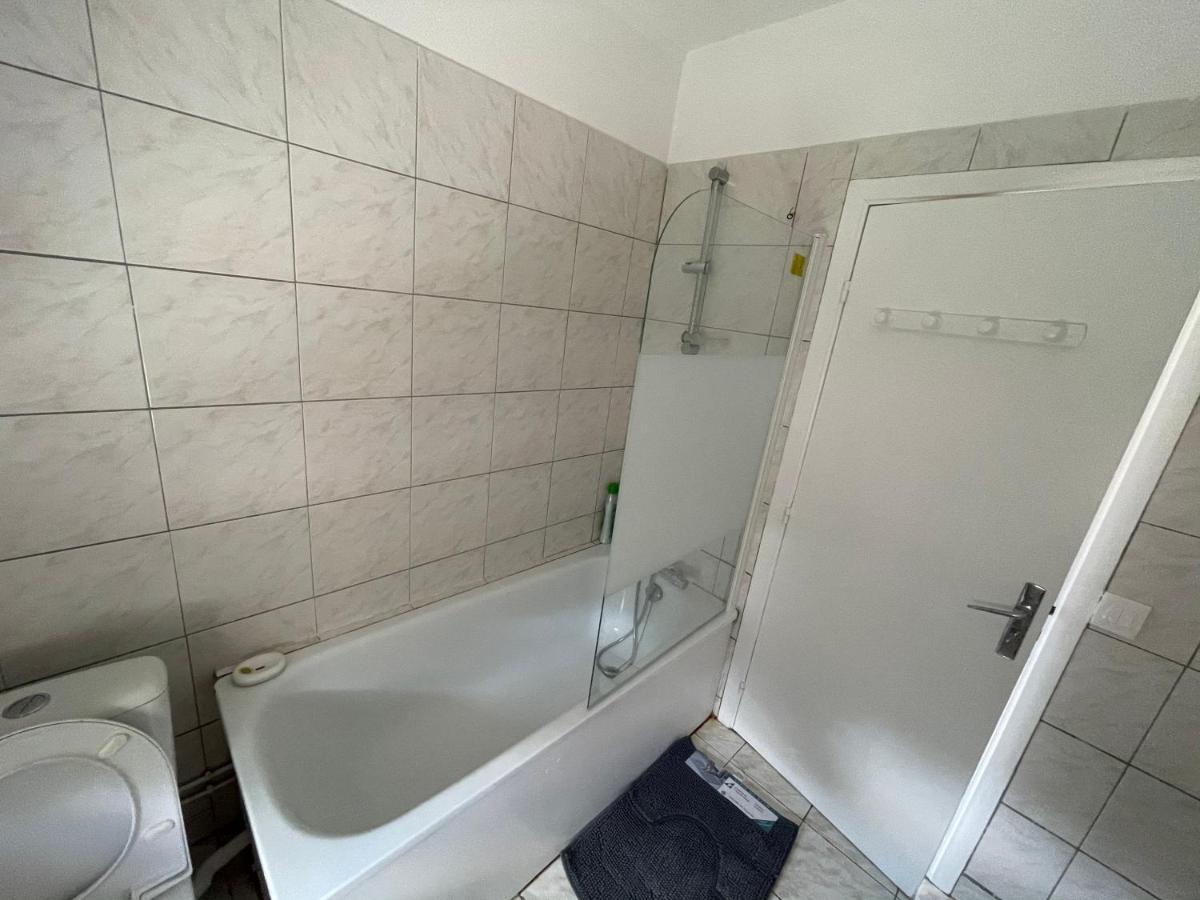 Best Holliday Home For Family Newly Renovated Garges-lès-Gonesse Dış mekan fotoğraf