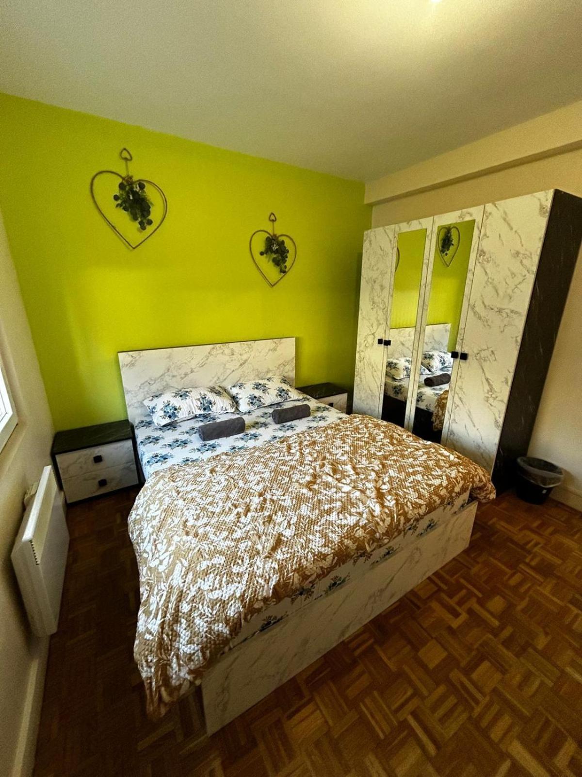 Best Holliday Home For Family Newly Renovated Garges-lès-Gonesse Dış mekan fotoğraf